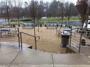 7811-montrose-courtyard_18060516104_o