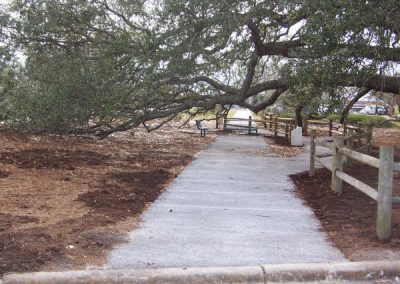 Bicentennial Oak Post Construction